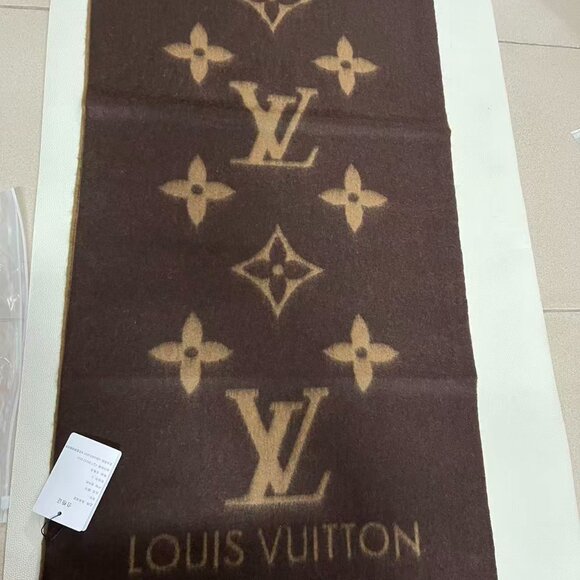 Louis Vuitton Dark Brown Monogram Scarf - Picture 3 of 6
